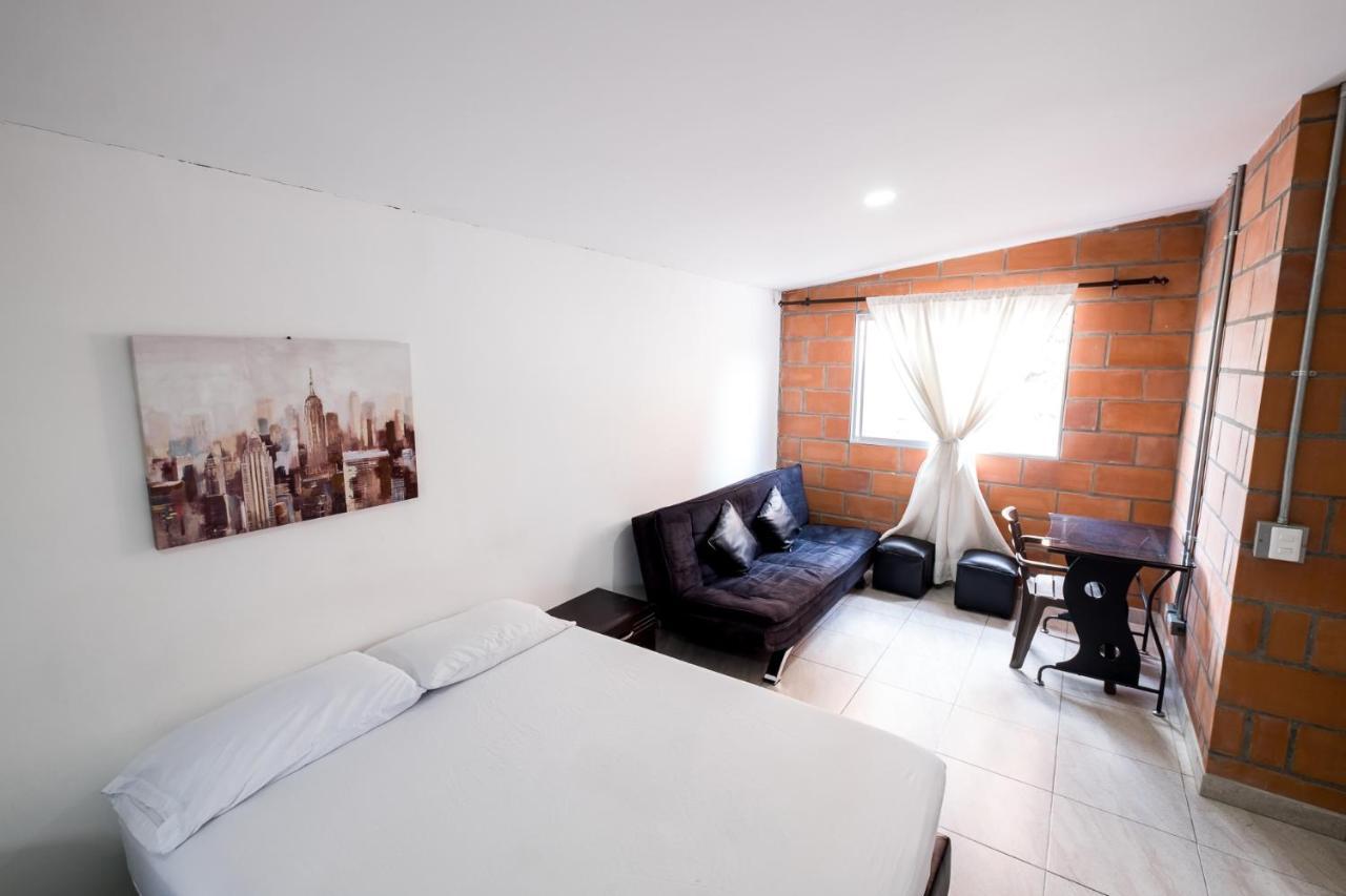 Medellin Backpacker Hostel Dış mekan fotoğraf