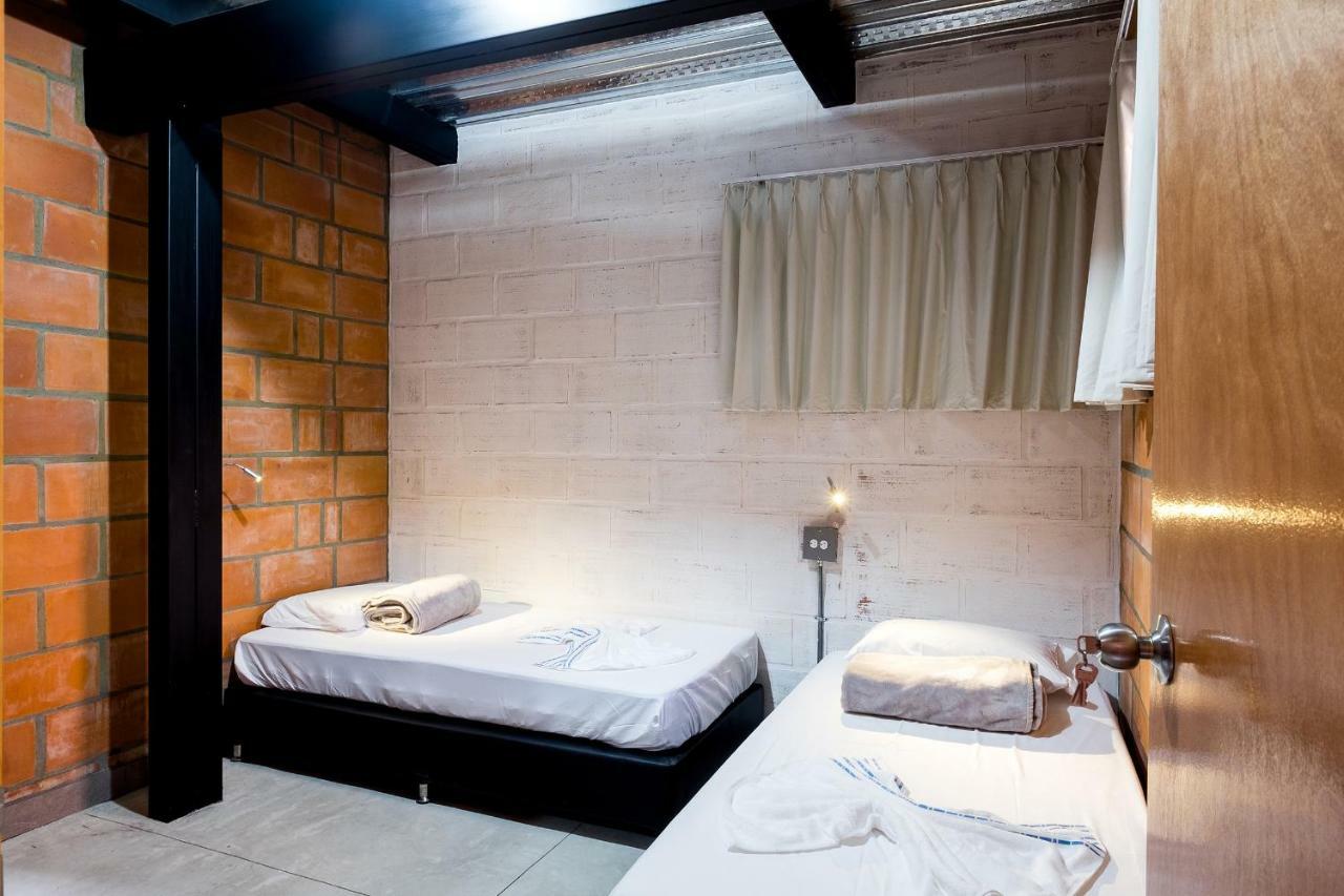 Medellin Backpacker Hostel Dış mekan fotoğraf