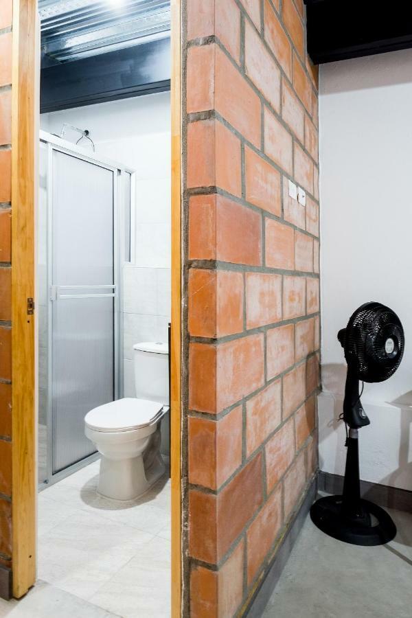 Medellin Backpacker Hostel Dış mekan fotoğraf