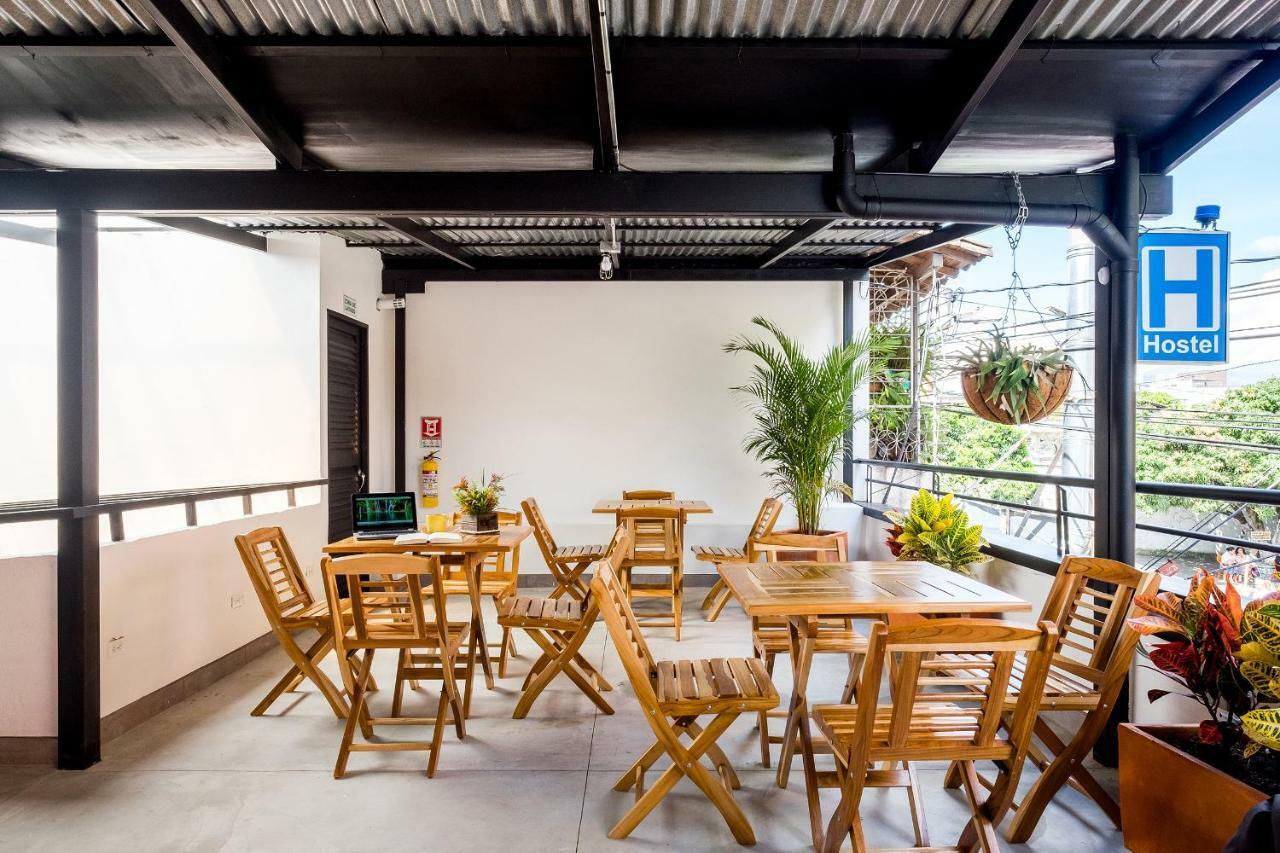Medellin Backpacker Hostel Dış mekan fotoğraf