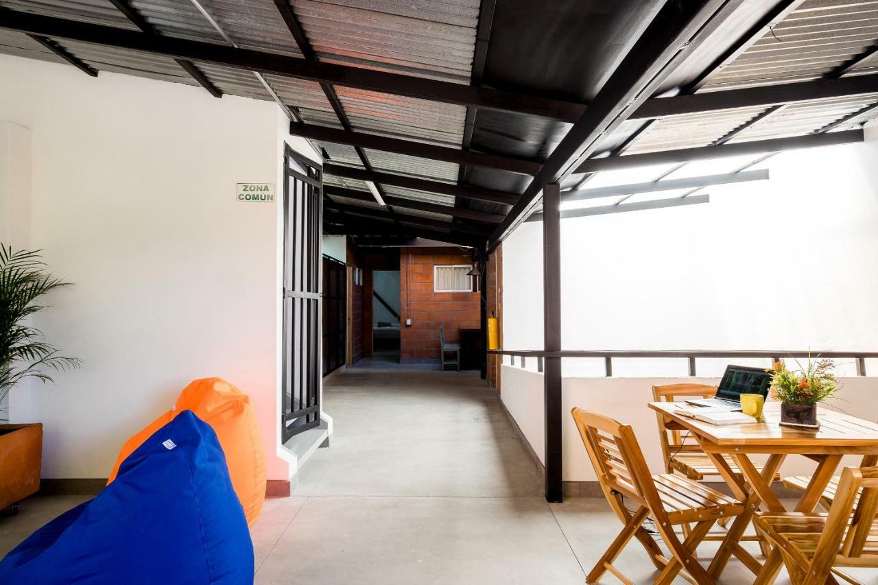 Medellin Backpacker Hostel Dış mekan fotoğraf