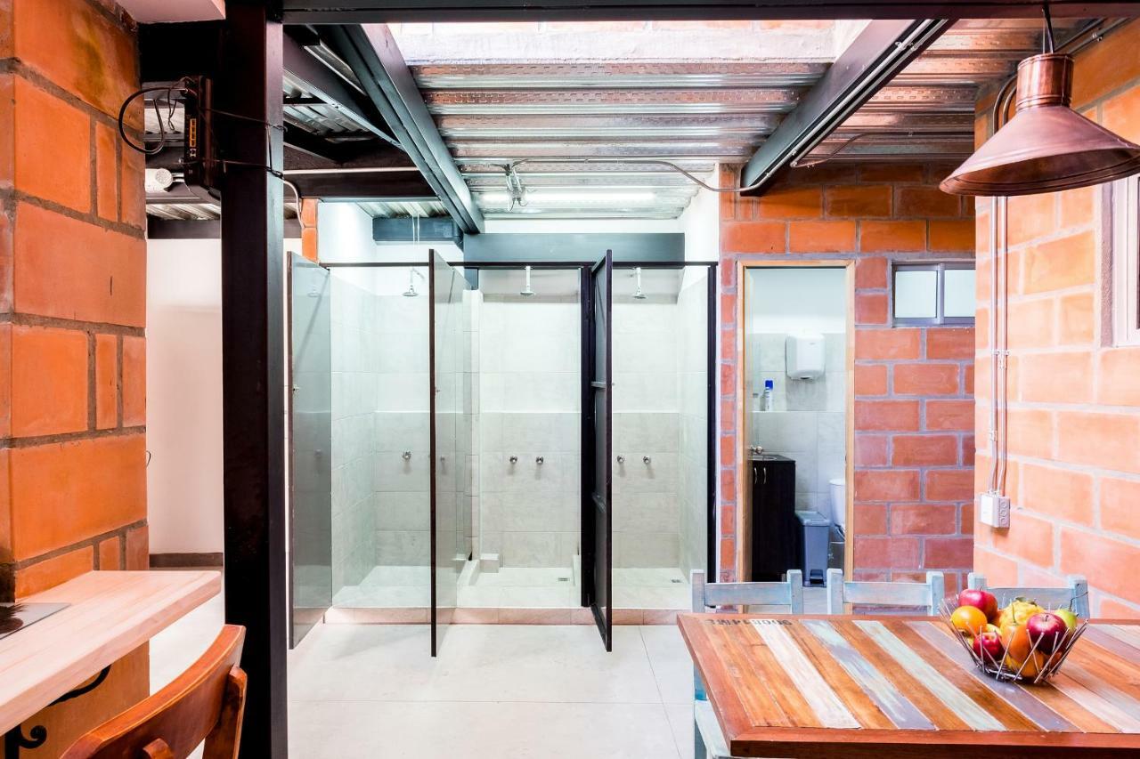 Medellin Backpacker Hostel Dış mekan fotoğraf
