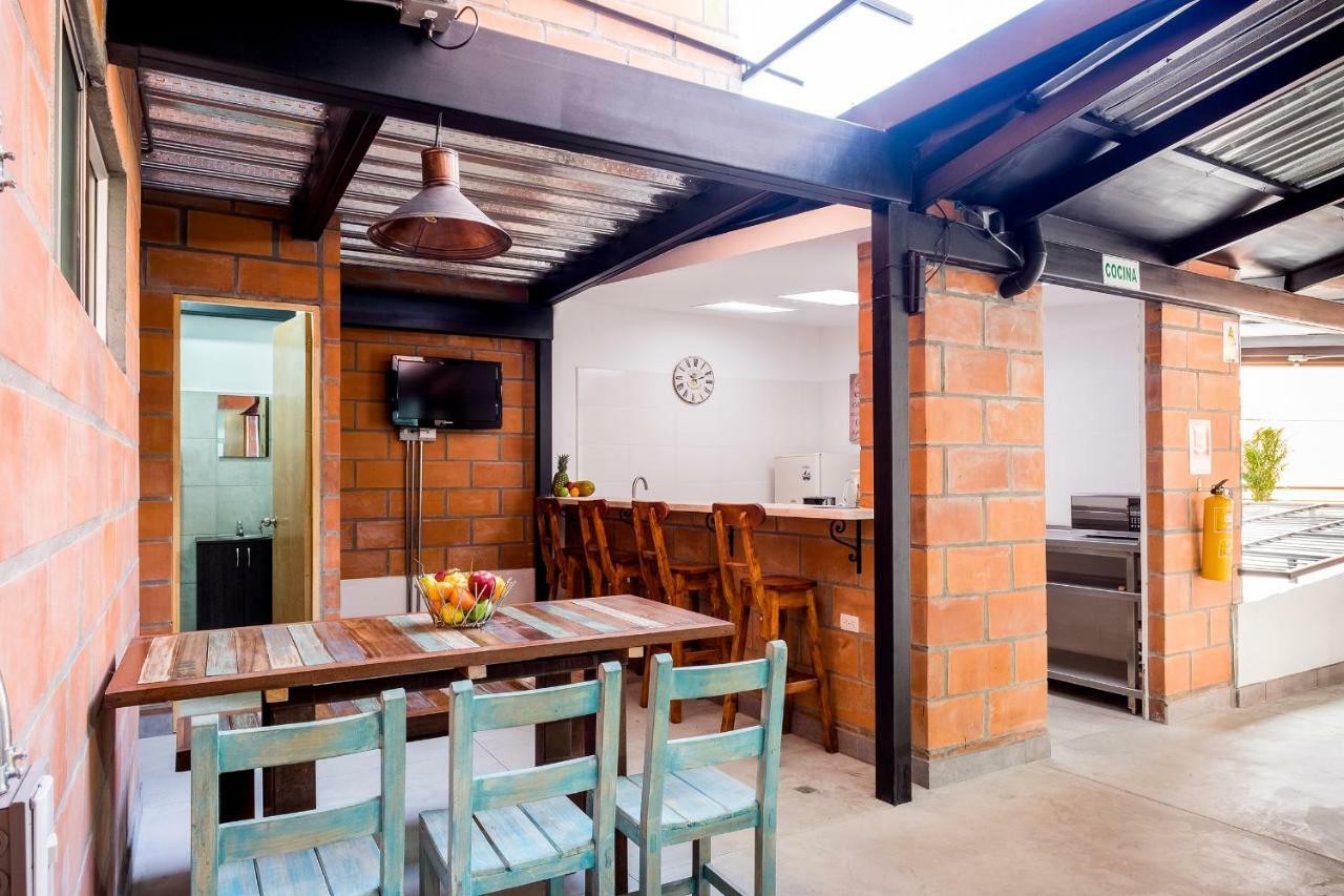 Medellin Backpacker Hostel Dış mekan fotoğraf