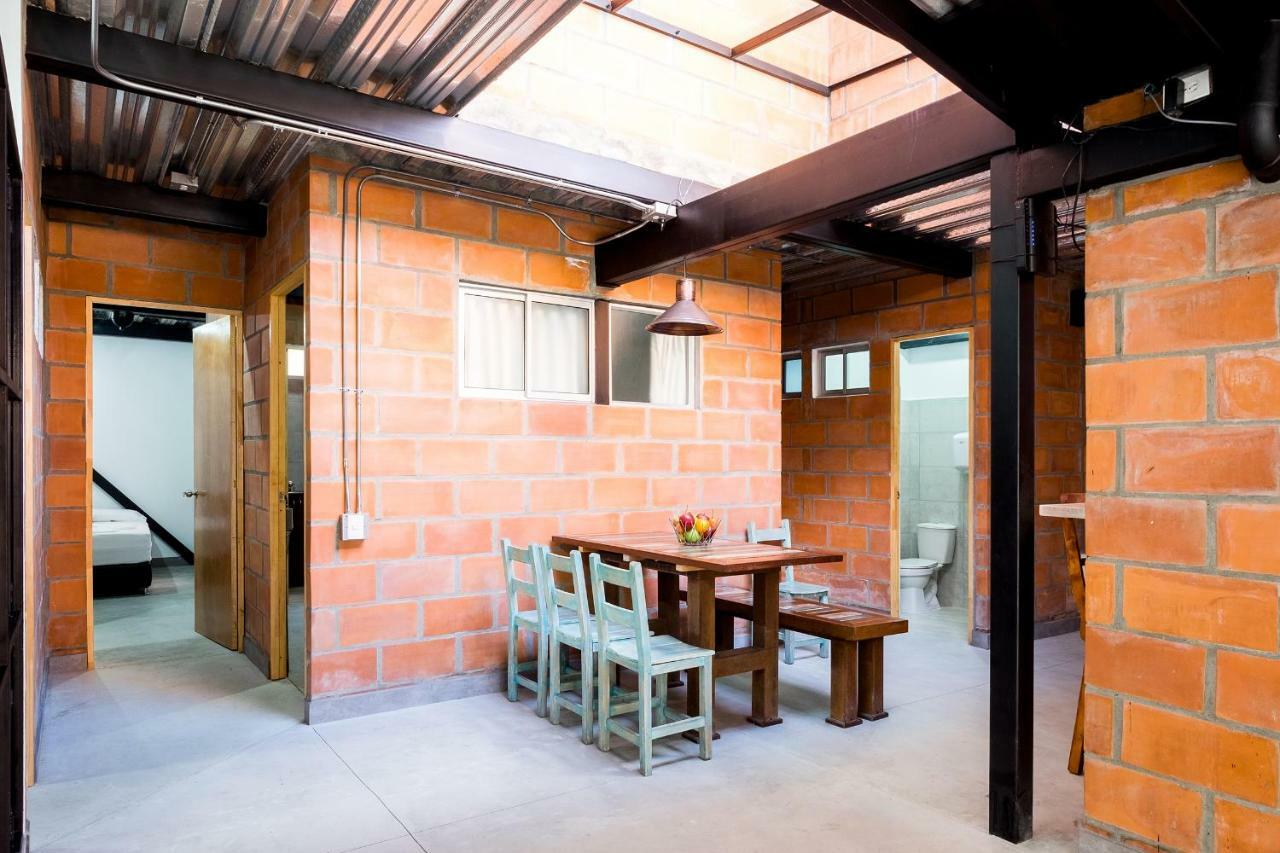 Medellin Backpacker Hostel Dış mekan fotoğraf